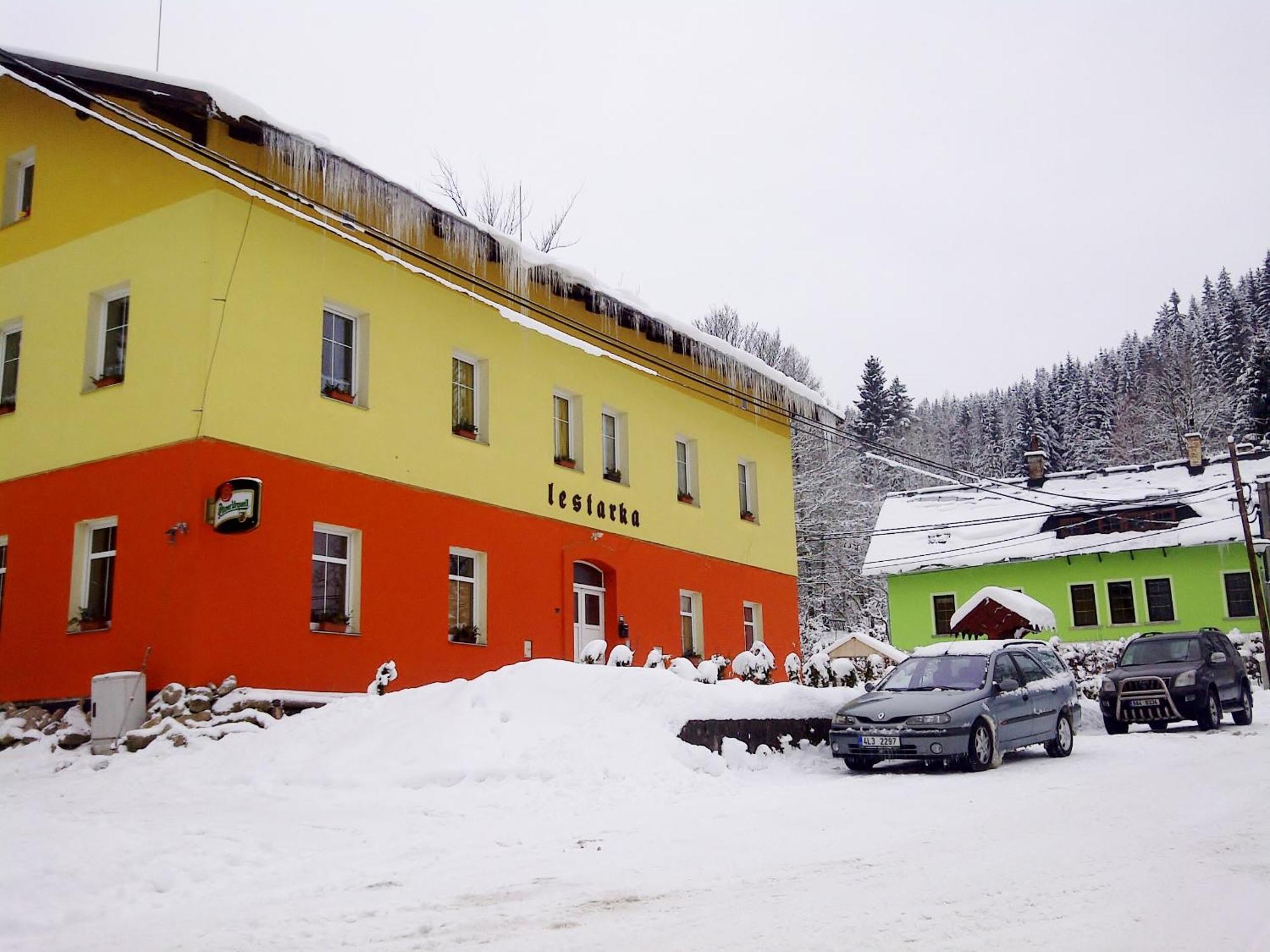 Apartmany Lestarka Korenov Exterior photo