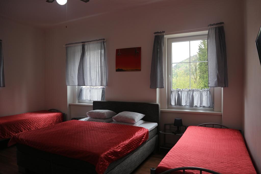 Apartmany Lestarka Korenov Exterior photo