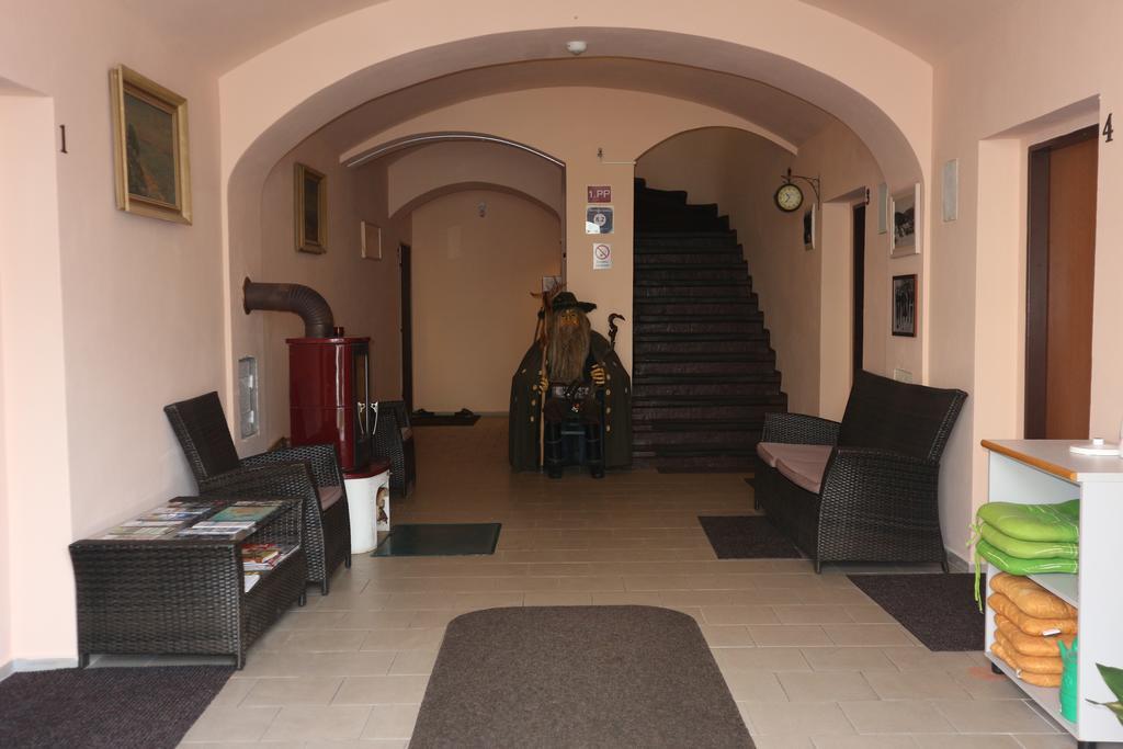 Apartmany Lestarka Korenov Exterior photo