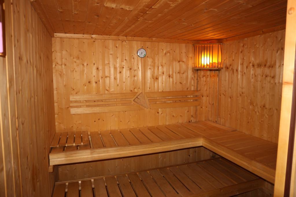Apartmany Lestarka Korenov Exterior photo